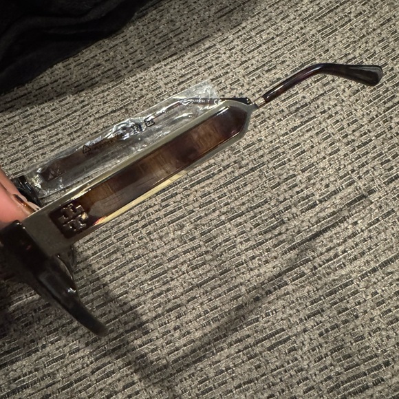 Tory Burch Tortoise Shell Sunglasses - Picture 3 of 8